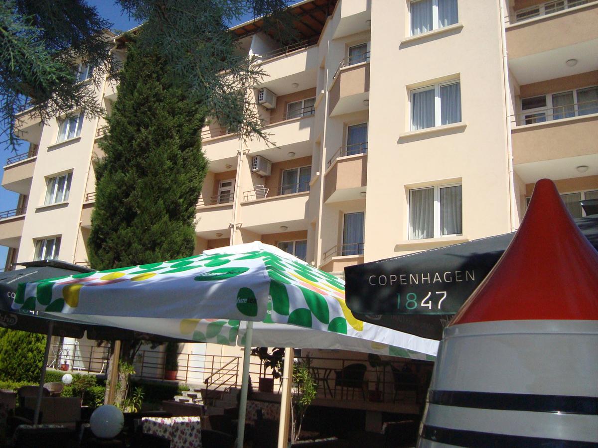 Hotel Astra Ravda Exterior foto